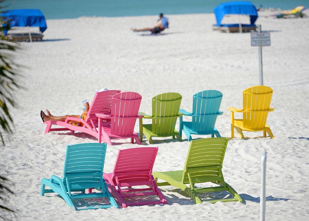 Plaza Beach Hotel - Beachfront Resort St. Pete Beach Exterior foto