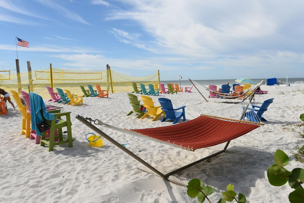 Plaza Beach Hotel - Beachfront Resort St. Pete Beach Exterior foto