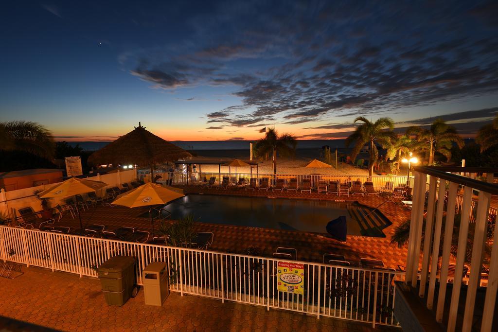 Plaza Beach Hotel - Beachfront Resort St. Pete Beach Exterior foto